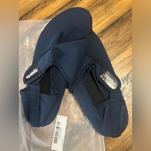 NWB - Sports Women’s Water Shoes- Blue - Size 38/39